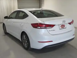 Hyundai ELANTRA 2017 SE 4dr Sedan 6M (US)