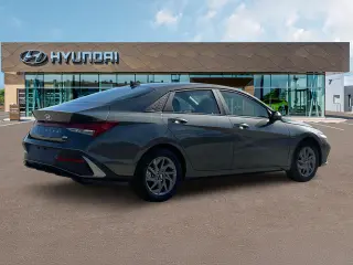 Hyundai ELANTRA Hybrid 2025 Blue 4dr Sedan