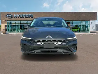 Hyundai ELANTRA Hybrid 2025 Blue 4dr Sedan