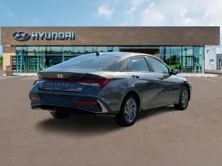 Hyundai ELANTRA Hybrid 2025 Blue 4dr Sedan