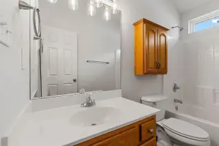 Propiedad en alquiler con 2 dormitorios y 2 baños en Lexington
