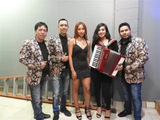MUSICA VERSATIL LOS MARCAMS 1