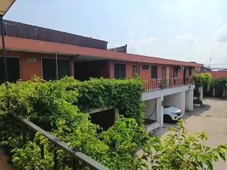 Vendo propiedad y negocio