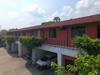 Vendo propiedad y negocio