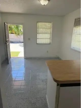 APTO FOR RENT