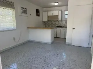 APTO FOR RENT