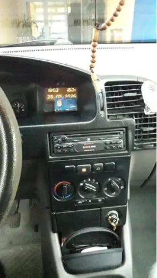 CHEVROLET ZAFIRA 2.0  2004