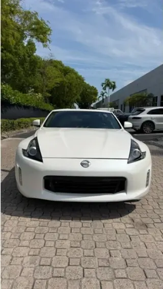 Nissan 370Z Sport Touring
