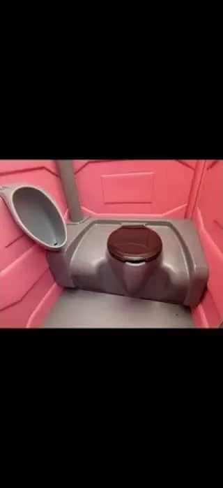 Clean & Reliable Porta Potty