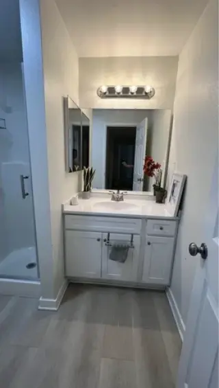 Private room for rent