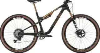 2024 Canyon Lux Trail CFR
