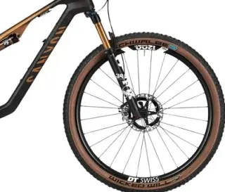 2024 Canyon Lux Trail CFR