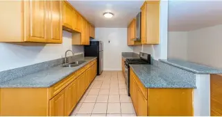 2 bedroom Apt  in Koreatown