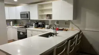 Stone kitchen countertops