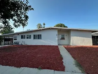 Spacious 3 bedroom 2 bath