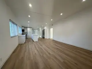 Spacious 3 bedroom 2 bath