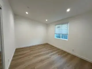 Spacious 3 bedroom 2 bath