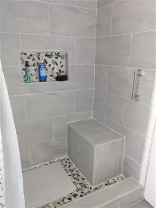 TILE INSTALACIÓN SHOWERS