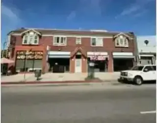 LOS ÁNGELES SE RENTA LOCAL