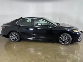 Gold Certified 2024 Toyota Camry Hybrid XLE
