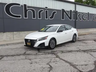 2025 Nissan Altima SV FWD