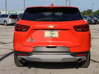 2025 Chevrolet Blazer FWD 4dr LT w/2LT