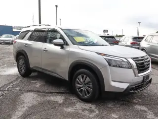2025 Nissan Pathfinder SV 2WD