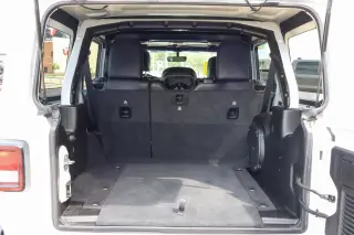 2021 Jeep Wrangler Unlimited Sahara Altitude 4x4