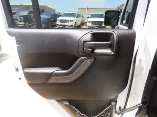 Jeep Wrangler Unlimited 2014 4x4 Sport 4dr SUV