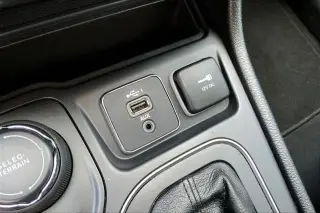 Jeep Cherokee 2022 4x4 Latitude Lux 4dr SUV