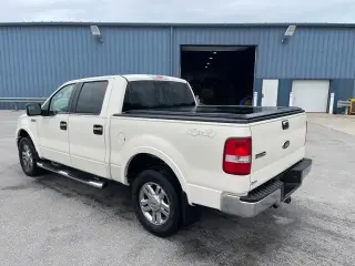 Ford F-150 2007 XLT 4dr SuperCrew 4WD Styleside 5.5 ft. SB