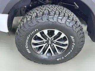 Ford F-150 2018 4x4 XL 4dr SuperCrew 5.5 ft. SB