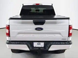 Ford F-150 2018 4x4 XL 4dr SuperCrew 5.5 ft. SB