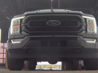 Ford F-150 2023 4x4 XLT 4dr SuperCrew 5.5 ft. SB