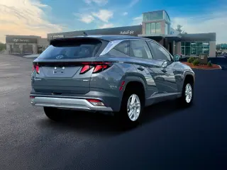 Hyundai TUCSON 2025 AWD SE 4dr SUV