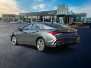Hyundai ELANTRA Hybrid 2025 Blue 4dr Sedan