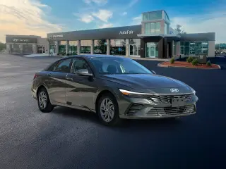 Hyundai ELANTRA Hybrid 2025 Blue 4dr Sedan