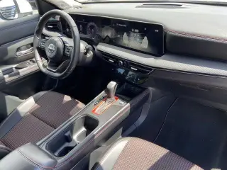 Nissan Kicks 2025 AWD SR 4dr Crossover