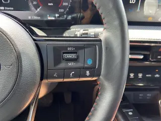 Nissan Kicks 2025 AWD SR 4dr Crossover