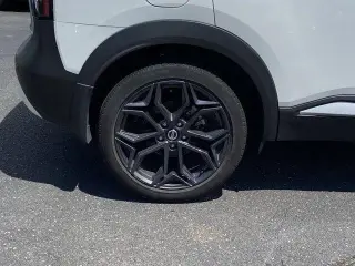 Nissan Kicks 2025 AWD SR 4dr Crossover