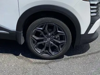 Nissan Kicks 2025 AWD SR 4dr Crossover