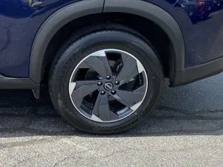 Nissan Rogue 2025 AWD SV 4dr Crossover