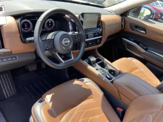 Nissan Pathfinder 2024 AWD Platinum 4dr SUV