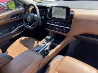 Nissan Pathfinder 2024 AWD Platinum 4dr SUV