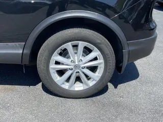 Nissan Rogue Sport 2018 AWD SV 4dr Crossover