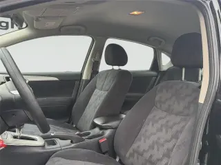 Nissan Sentra 2013 S 4dr Sedan 6M