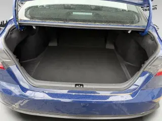 Toyota Camry 2025 SE 4dr Sedan