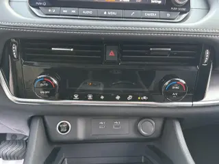 Nissan Rogue 2021 AWD SV 4dr Crossover