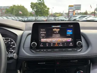 Nissan Rogue 2021 AWD SV 4dr Crossover