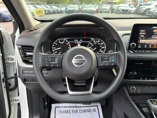 Nissan Rogue 2021 AWD SV 4dr Crossover